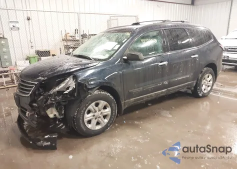 2015 Chevrolet Traverse Ls z USA, uszkodzony, nr VIN 1GNKRFKD5FJ378942
